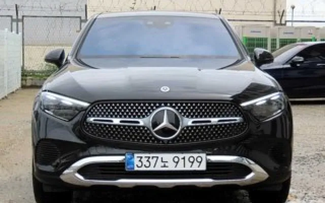 인천자동차중고차매매 GLC클래스 X254 GLC300 4MATIC 쿠페 아방가르드 매물 사진 17 - 2025/01 34,302km