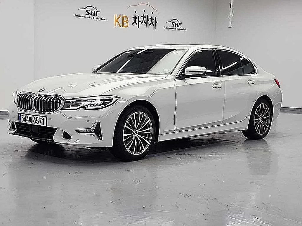 인천자동차중고차매매 매물 사진 9 - 2022년 62,148km
